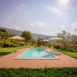 In With Pool And Val Di Chiana View 别墅 哥尔顿