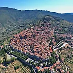 别墅 In With Pool And Val Di Chiana View 哥尔顿