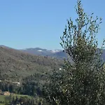 In With Pool And Val Di Chiana View 别墅 *