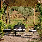 In With Pool And Val Di Chiana View * 哥尔顿