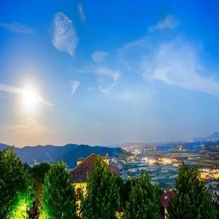 In With Pool And Val Di Chiana View