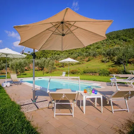 In With Pool And Val Di Chiana View * Cortona