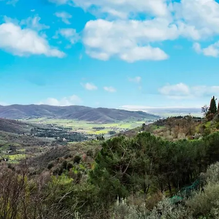 In With Pool And Val Di Chiana View *