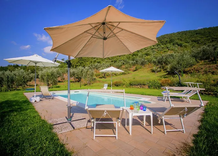 In With Pool And Val Di Chiana View * Cortona