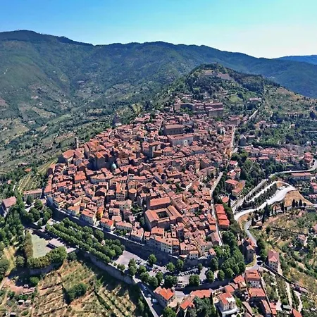 Villa In With Pool And Val Di Chiana View Cortona